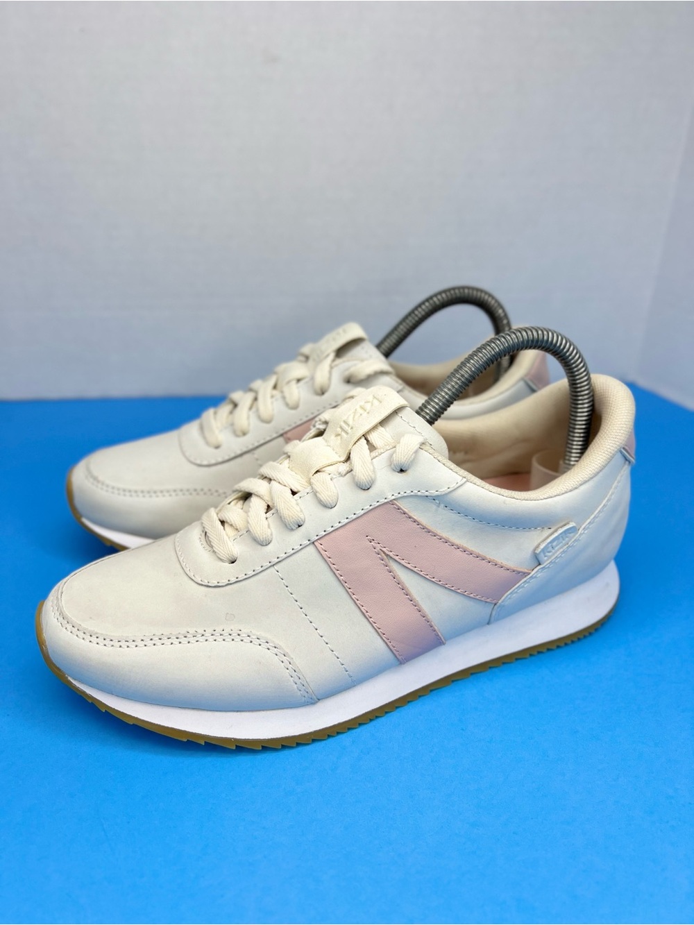 Kizik Milan Hands-Free Step-in Leather Sneakers Peach Whip Womens Size 7 LKNW!